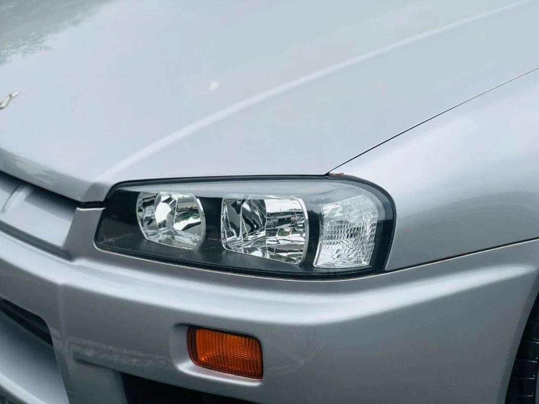 Nissan Skyline 1999 - Gallery View
