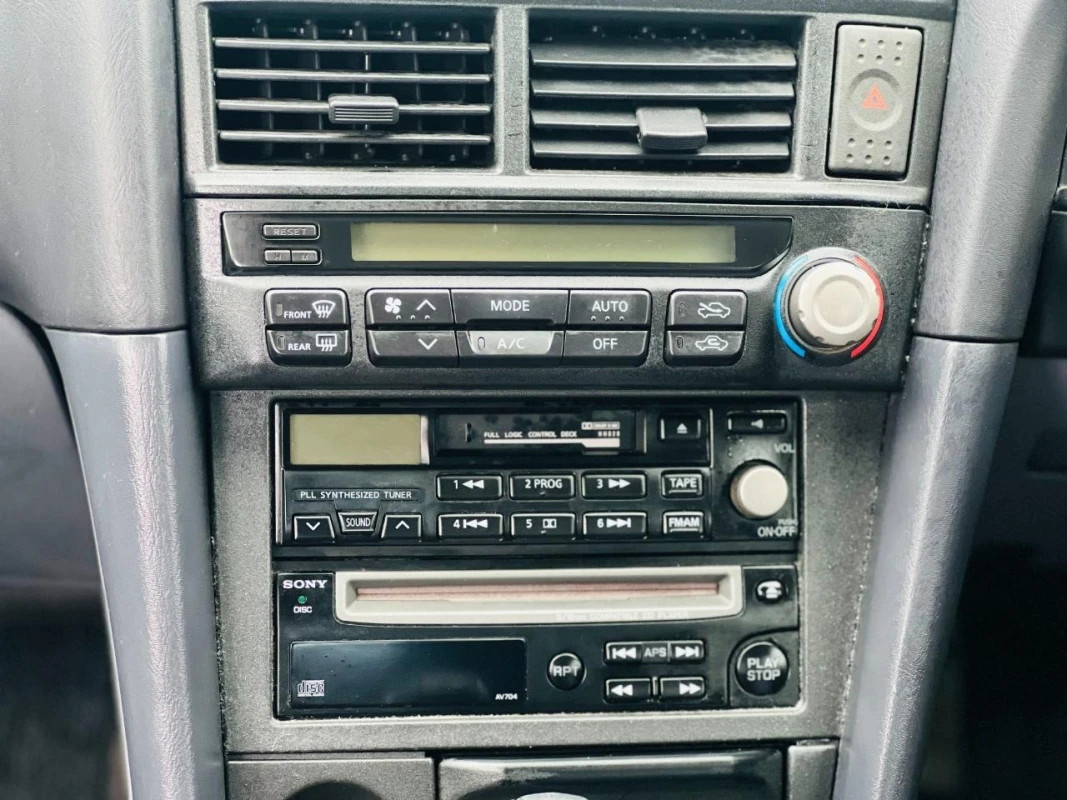 Nissan Skyline 1999 - Gallery View