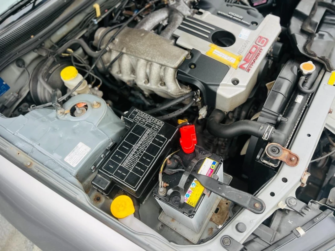 Nissan Skyline 1999 - Gallery View