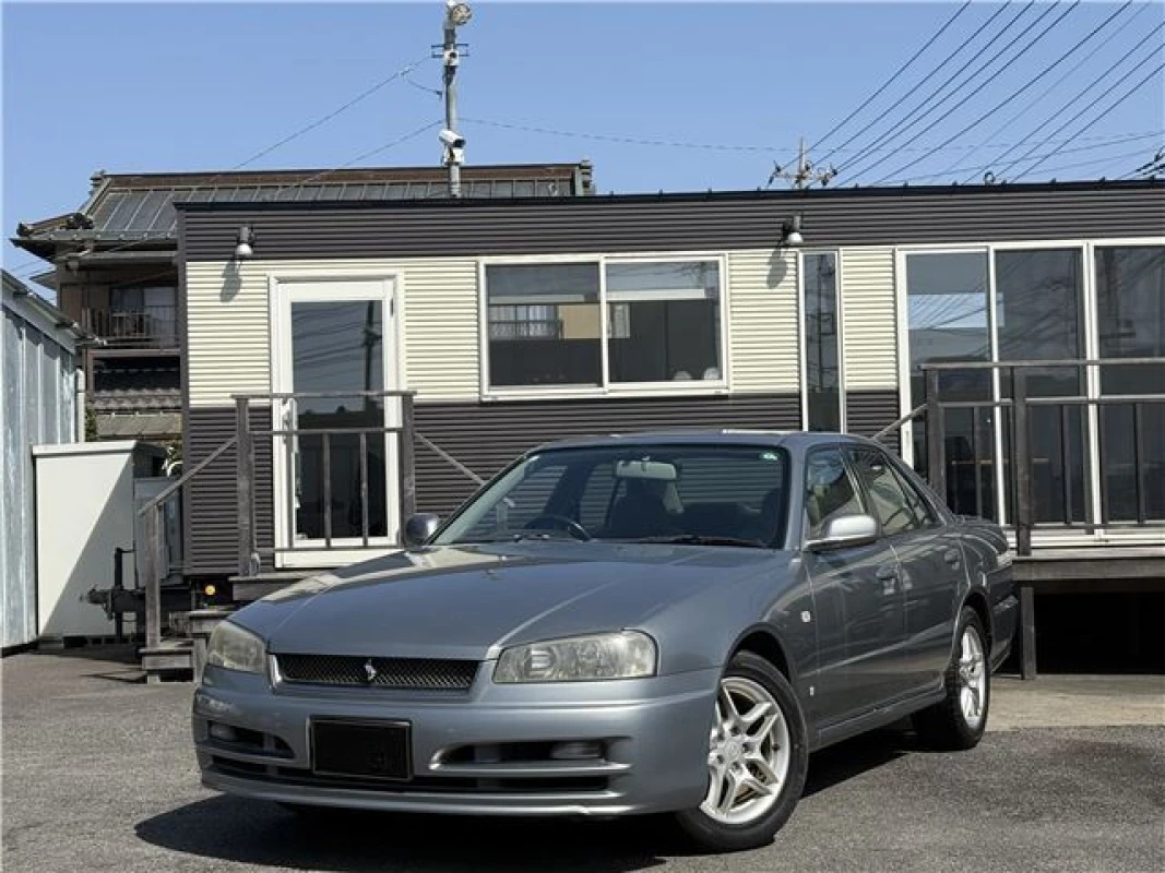 Nissan Nissan Skyline - View 1