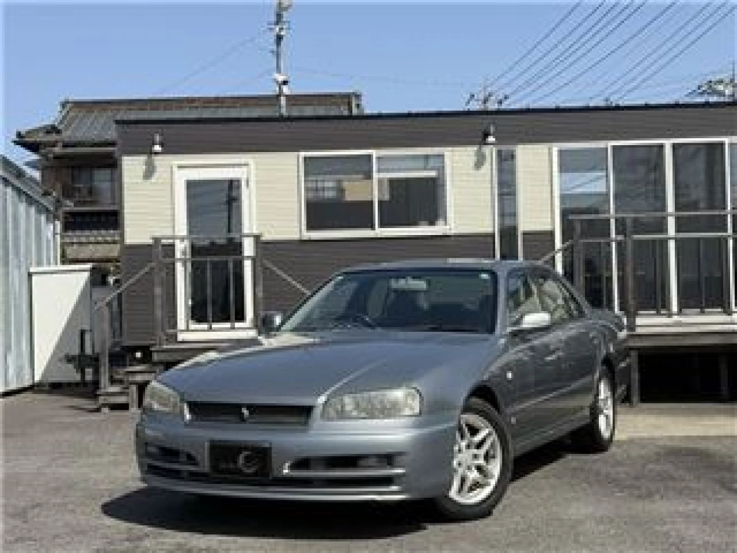Nissan Nissan Skyline - View 5