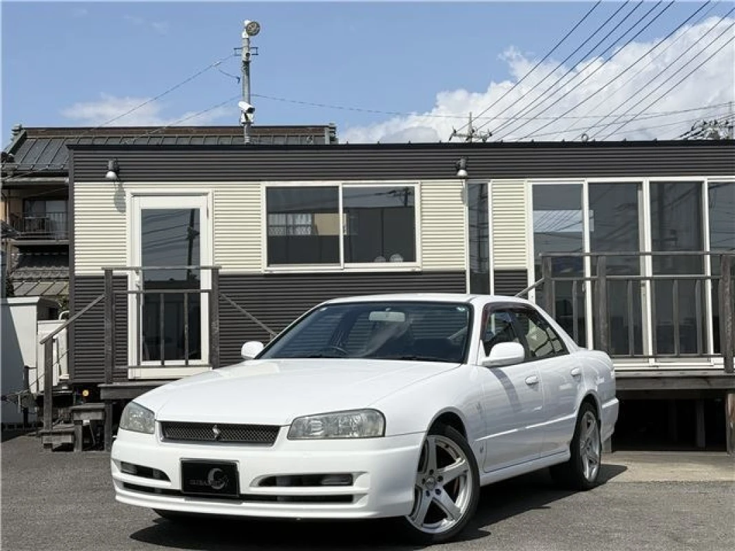 Nissan Skyline 2001 - Thumbnail 6