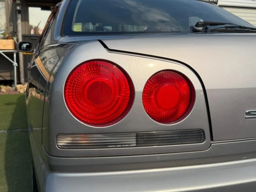 Skyline Skyline 1998 - Thumbnail 6