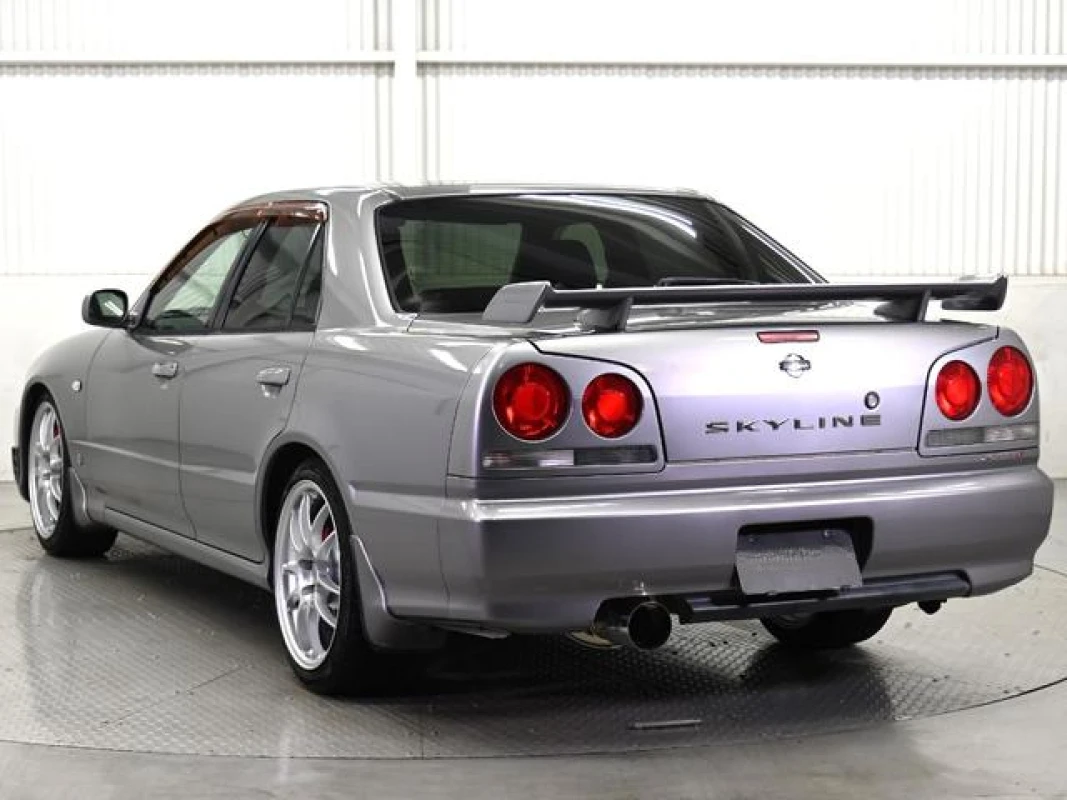 Nissan Skyline 1999 - Thumbnail 9