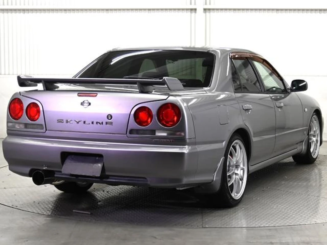Nissan Skyline 1999 - Thumbnail 10