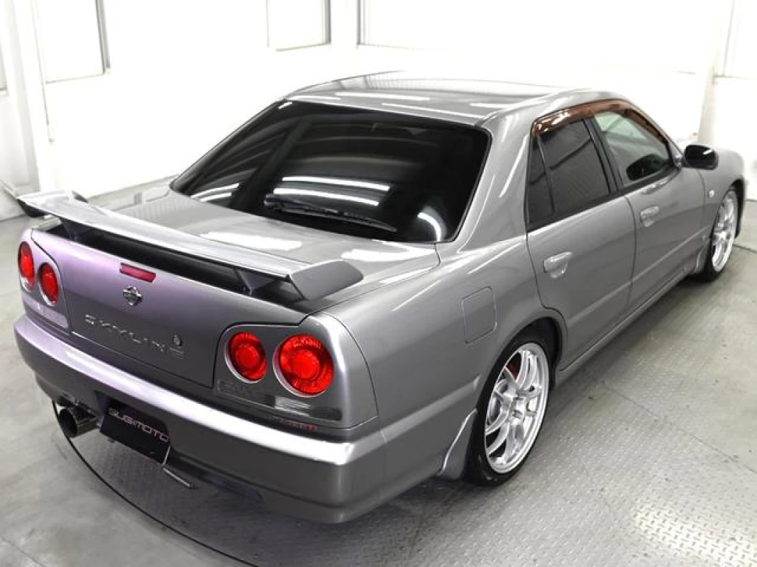 Nissan Skyline 1999 - Thumbnail 17