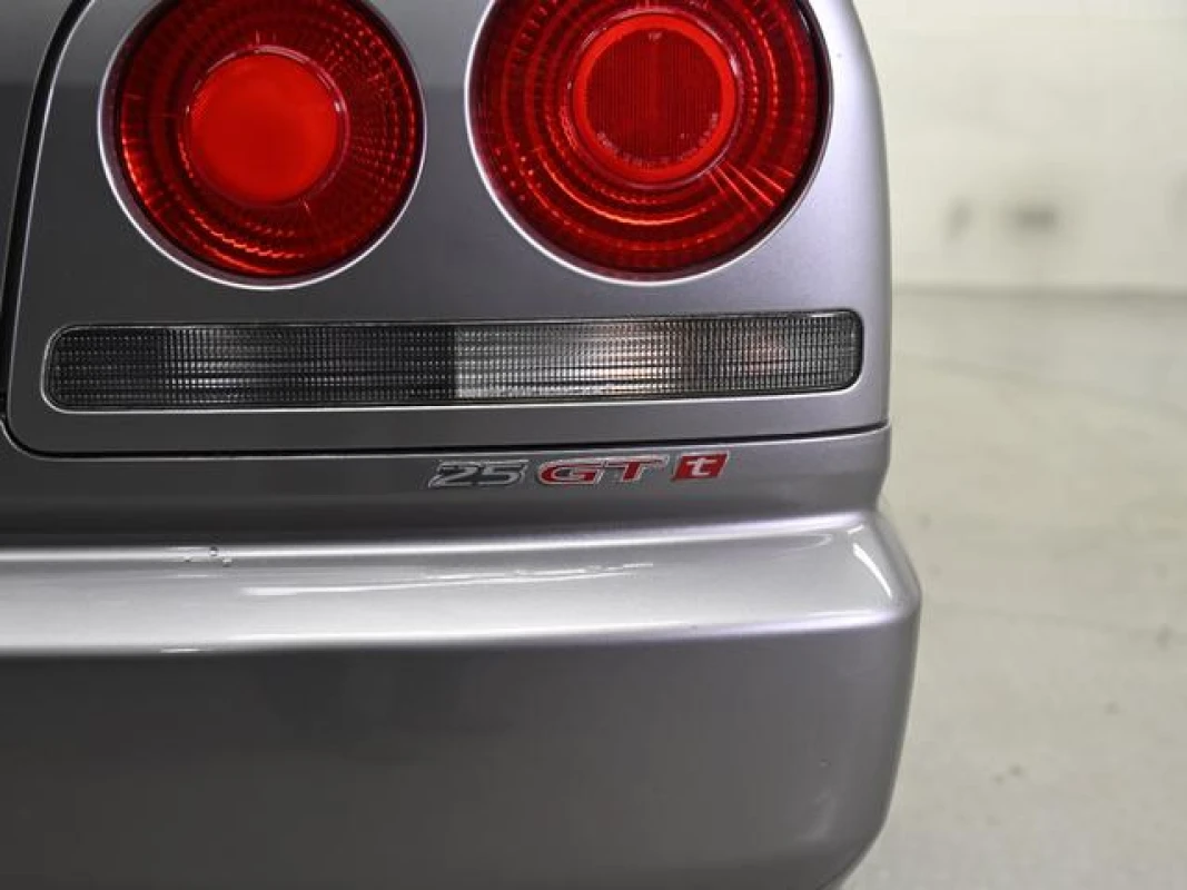 Nissan Skyline 1999 - Thumbnail 18