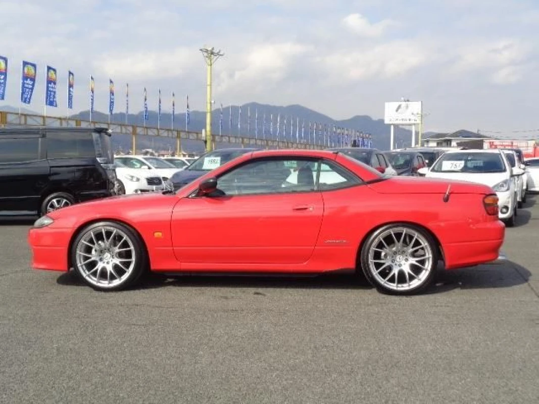 Nissan Nissan Silvia - View 2