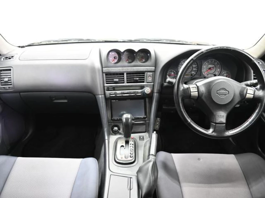 Nissan Skyline 1999 - Thumbnail 27