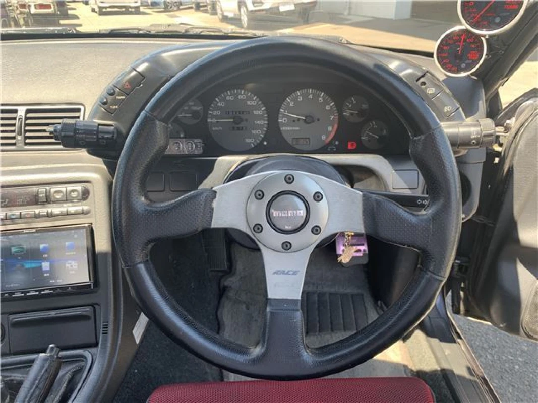 Nissan Skyline 1991 - Gallery View