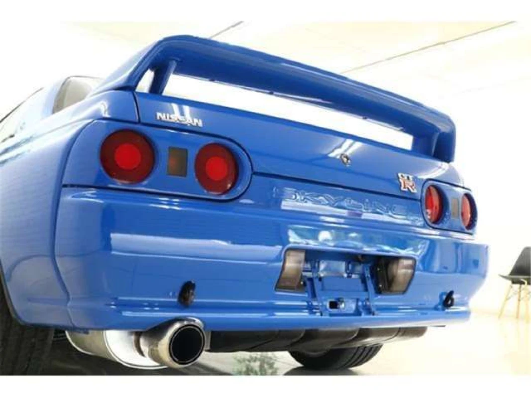 Nissan Nissan Skyline - View 4