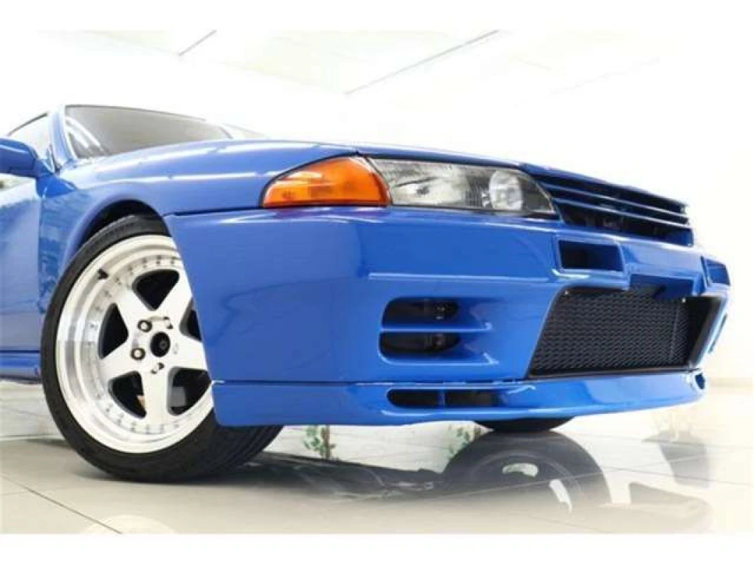 Nissan Nissan Skyline - View 5