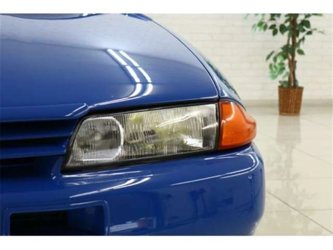 Nissan Skyline 1989 - Gallery View