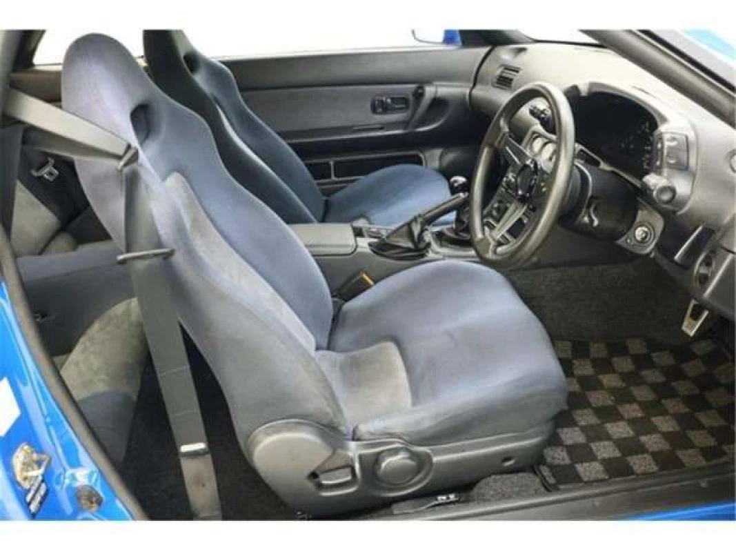 Nissan Skyline 1989 - Gallery View