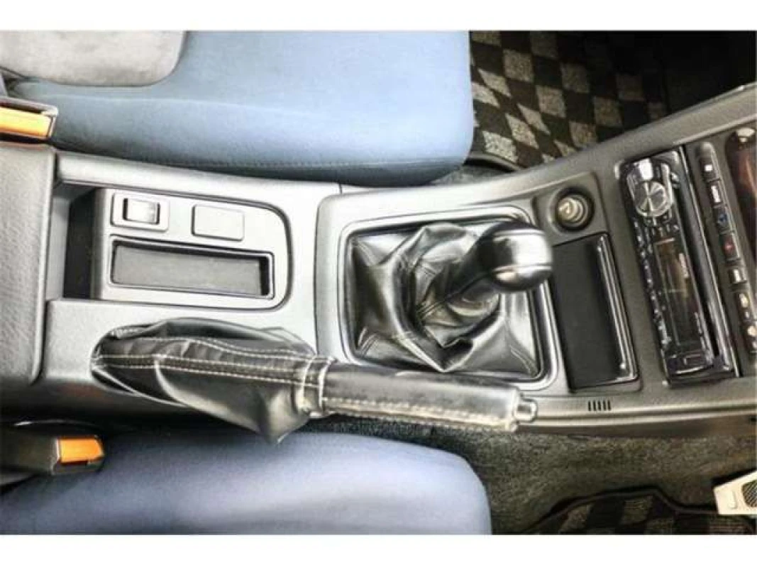 Nissan Skyline 1989 - Gallery View