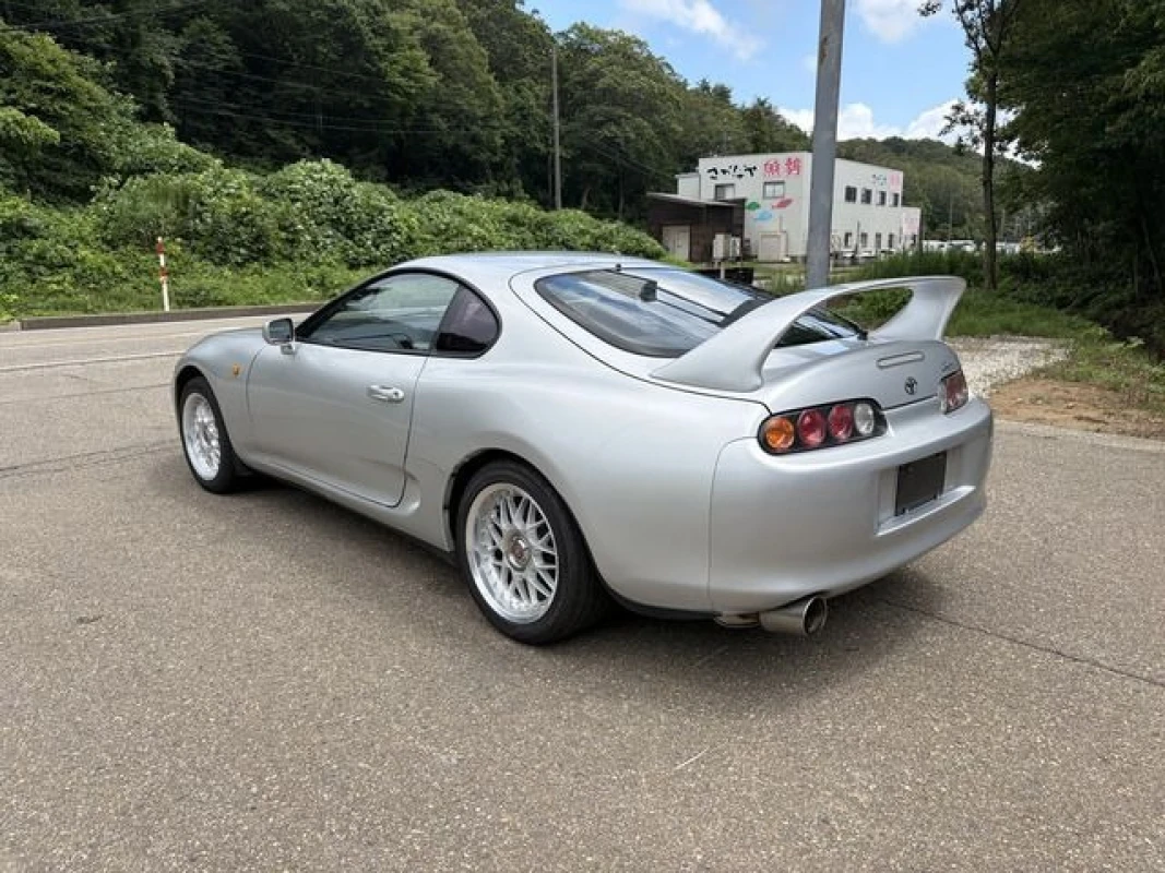 Toyota Toyota Supra - View 2