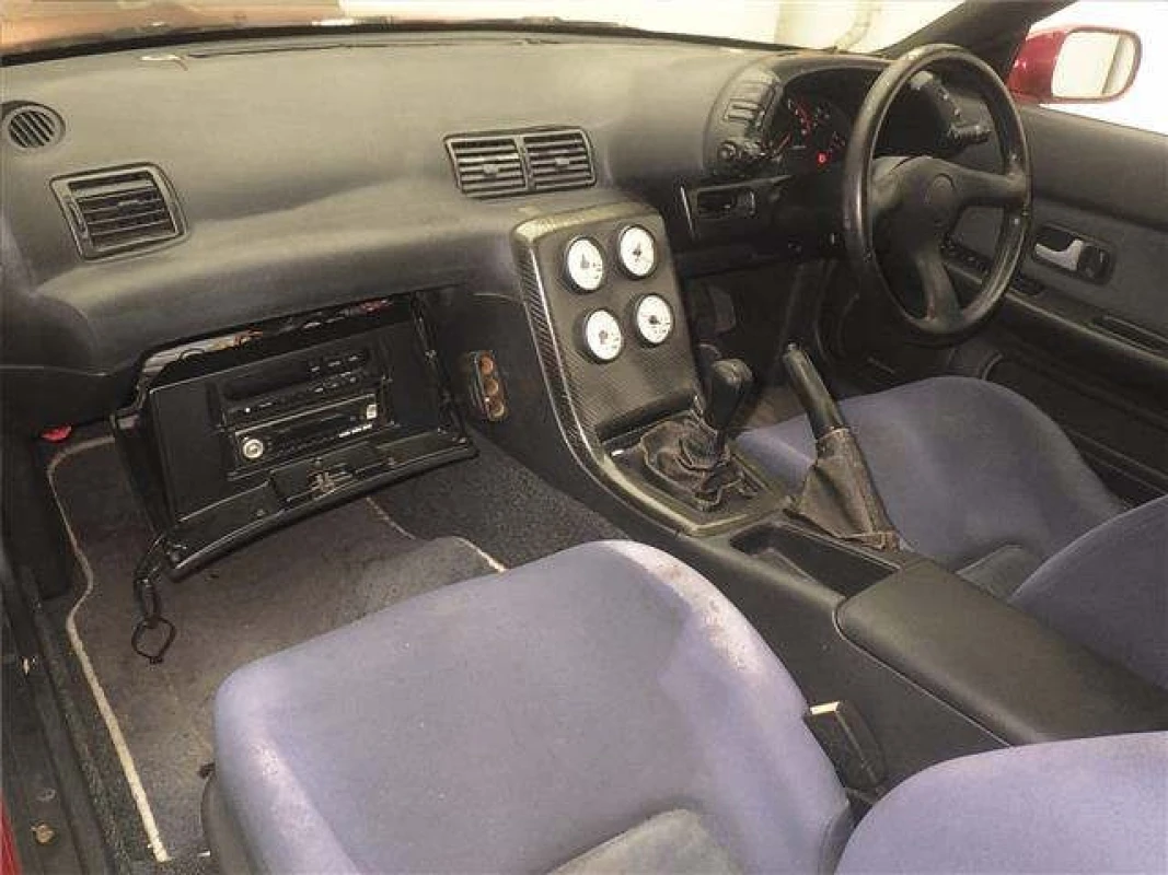 Nissan Nissan Skyline - View 3