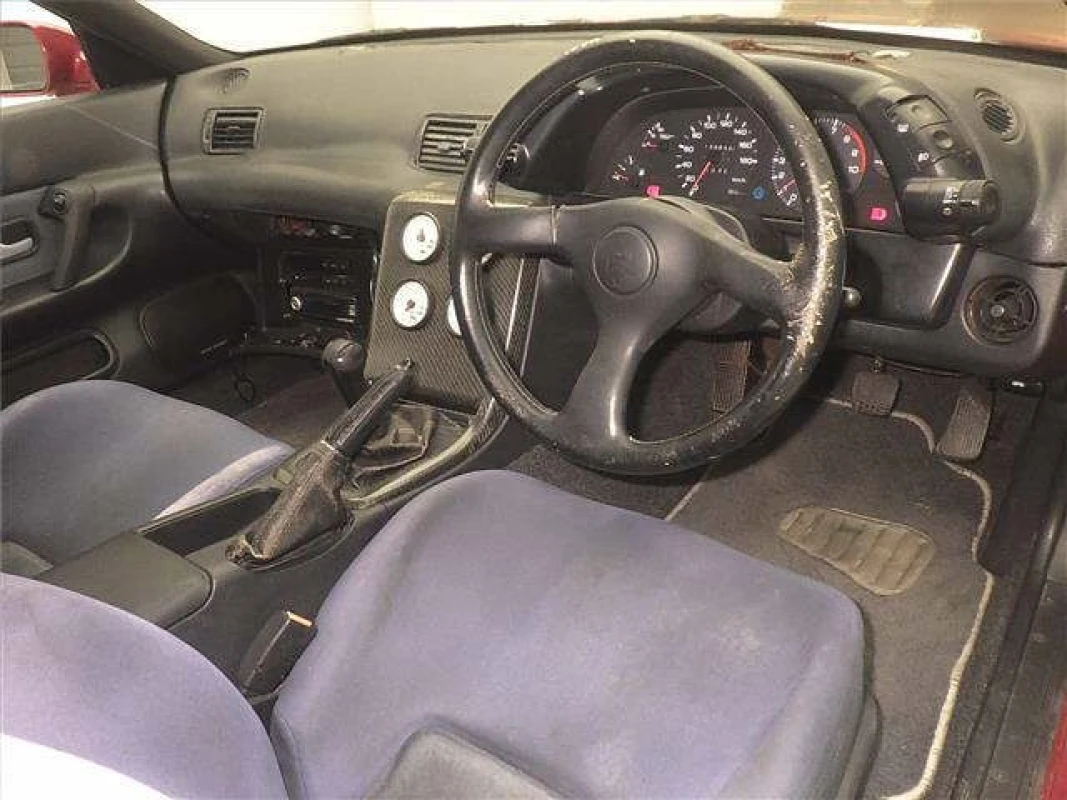Nissan Nissan Skyline - View 5