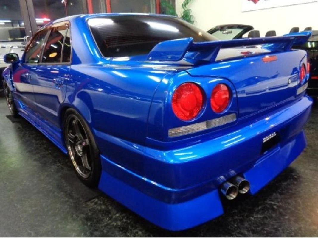 Nissan Nissan Skyline - View 5