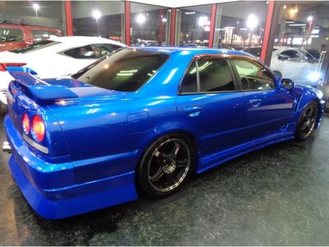 Nissan Skyline 1998 - Thumbnail 32