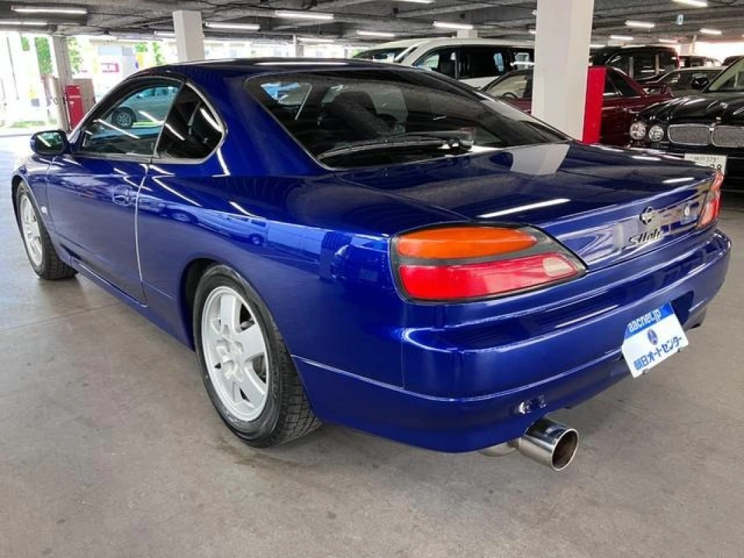 Nissan Nissan Silvia - View 2