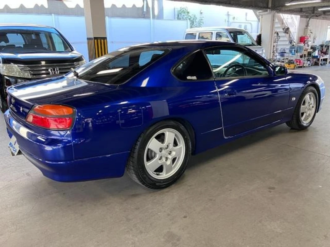 Nissan Silvia 1999 - Thumbnail 10