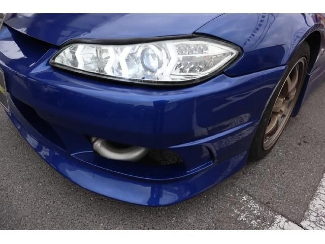 Nissan Skyline 2000 - Thumbnail 10
