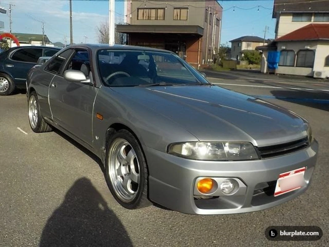 Nissan Skyline 1996 - Thumbnail 4