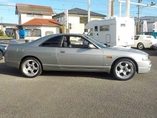 Nissan Nissan Skyline - View 5