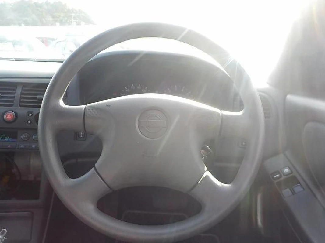 Nissan Skyline 1996 - Thumbnail 26