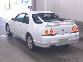 Nissan Nissan Skyline - View 3