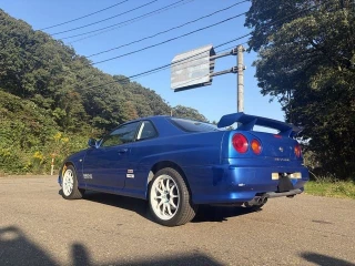 Nissan Nissan Skyline - View 2