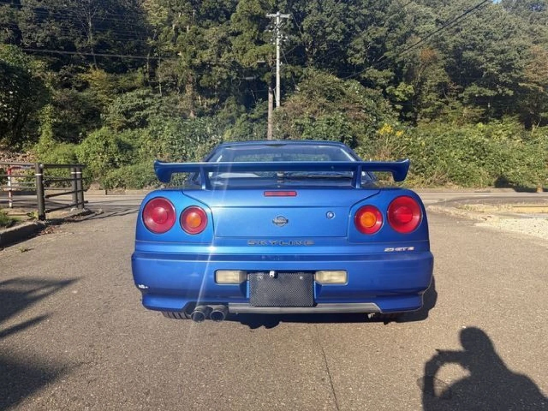 Nissan Skyline 2000 - Thumbnail 8