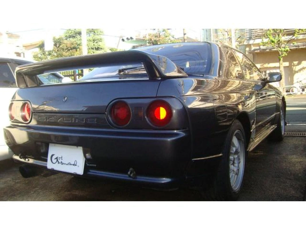 Nissan Skyline 1990 - Thumbnail 6