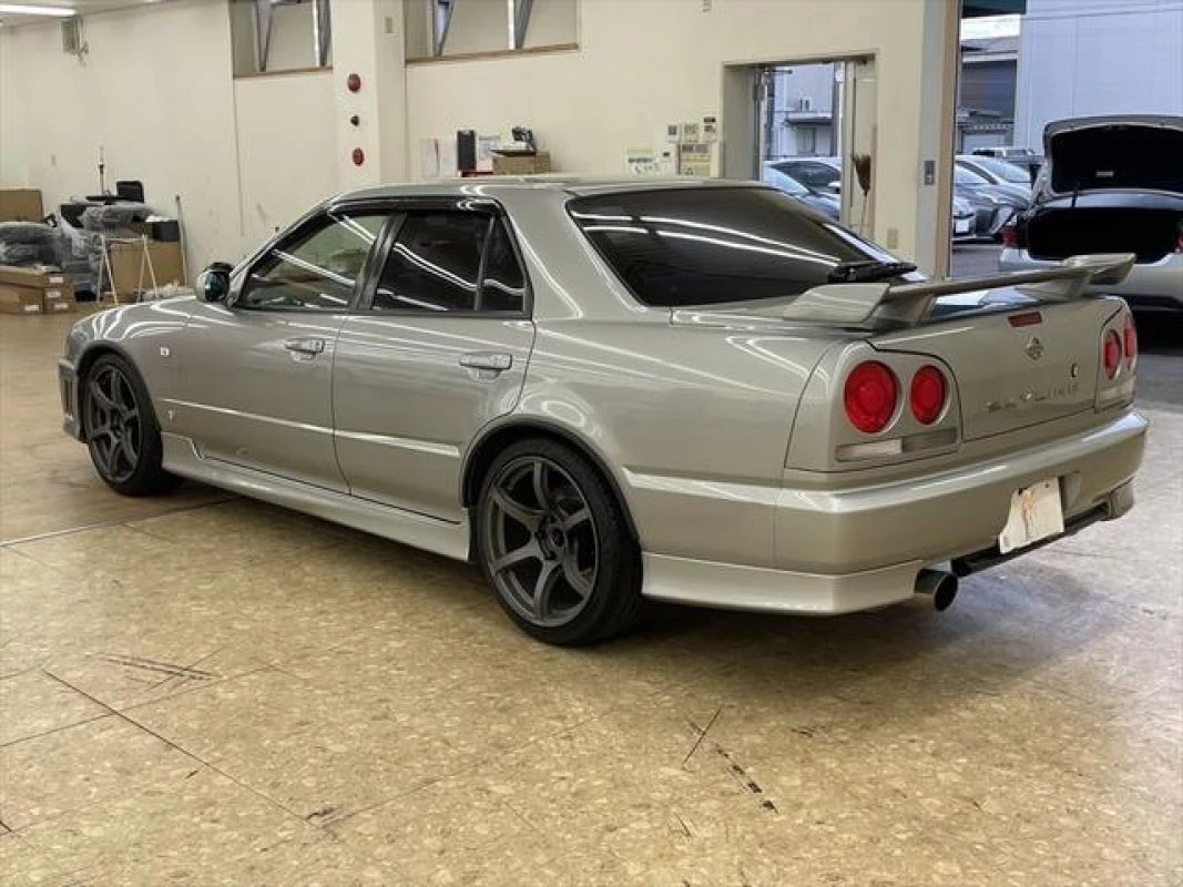 Nissan Nissan Skyline ER34 - View 4