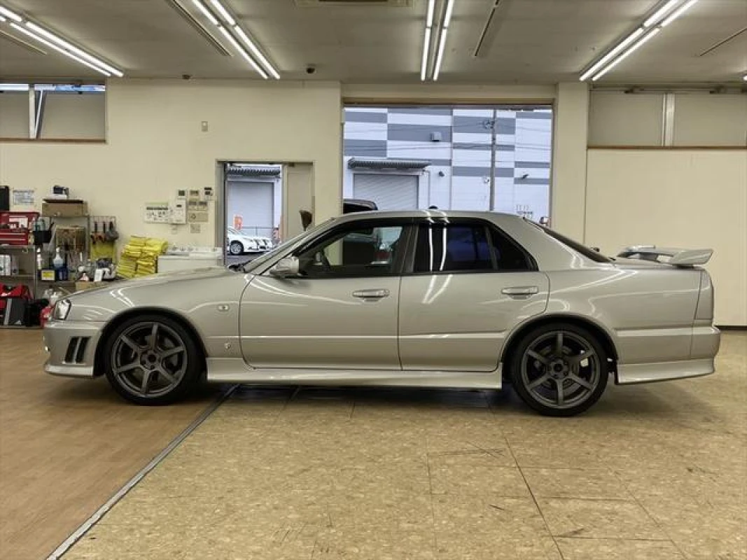 Nissan Skyline 1999 - Thumbnail 6
