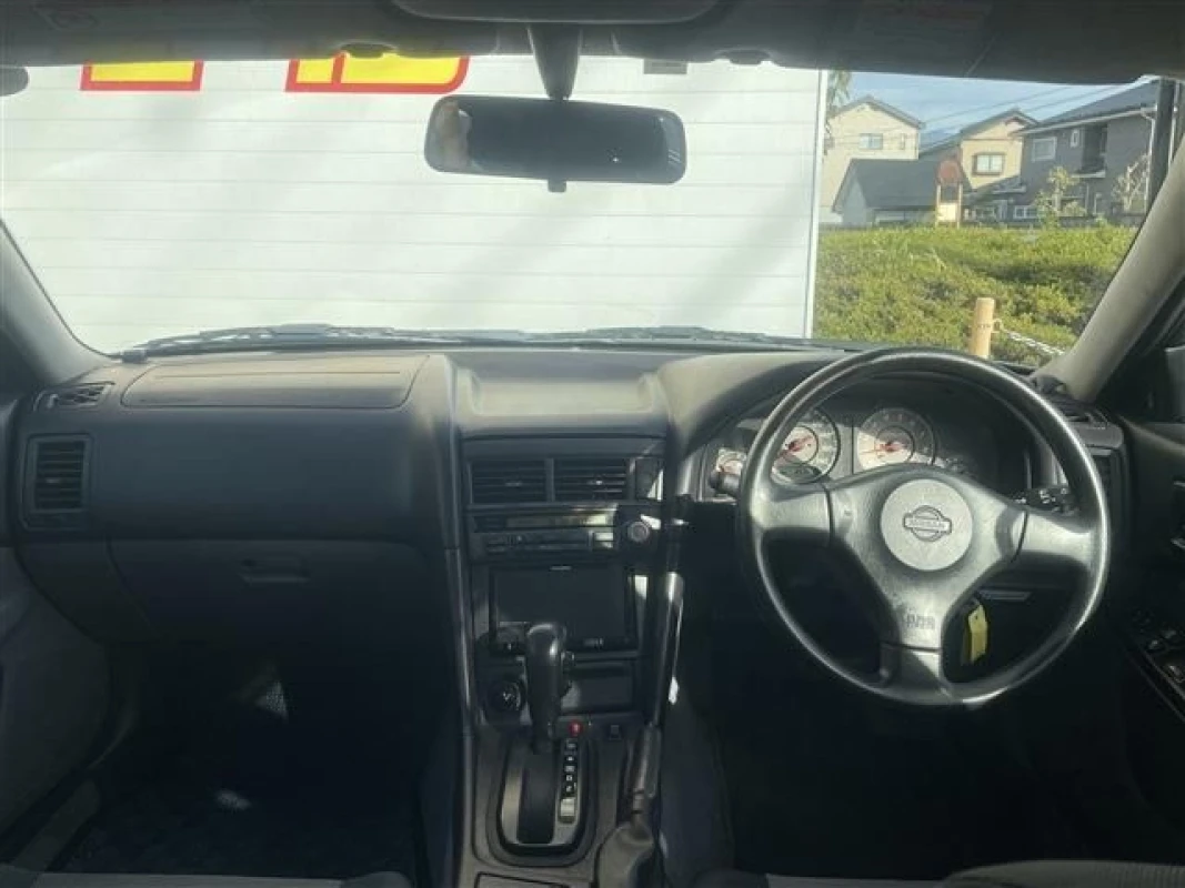Nissan Skyline 2000 - Thumbnail 15