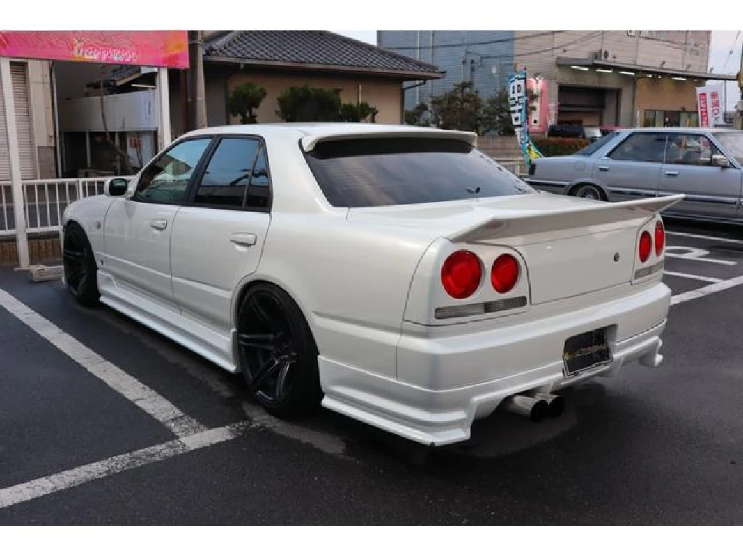 Nissan Nissan Skyline ER34 - View 2