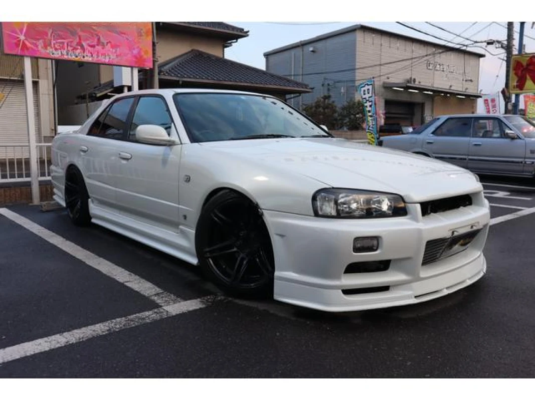 Nissan Nissan Skyline ER34 - View 3