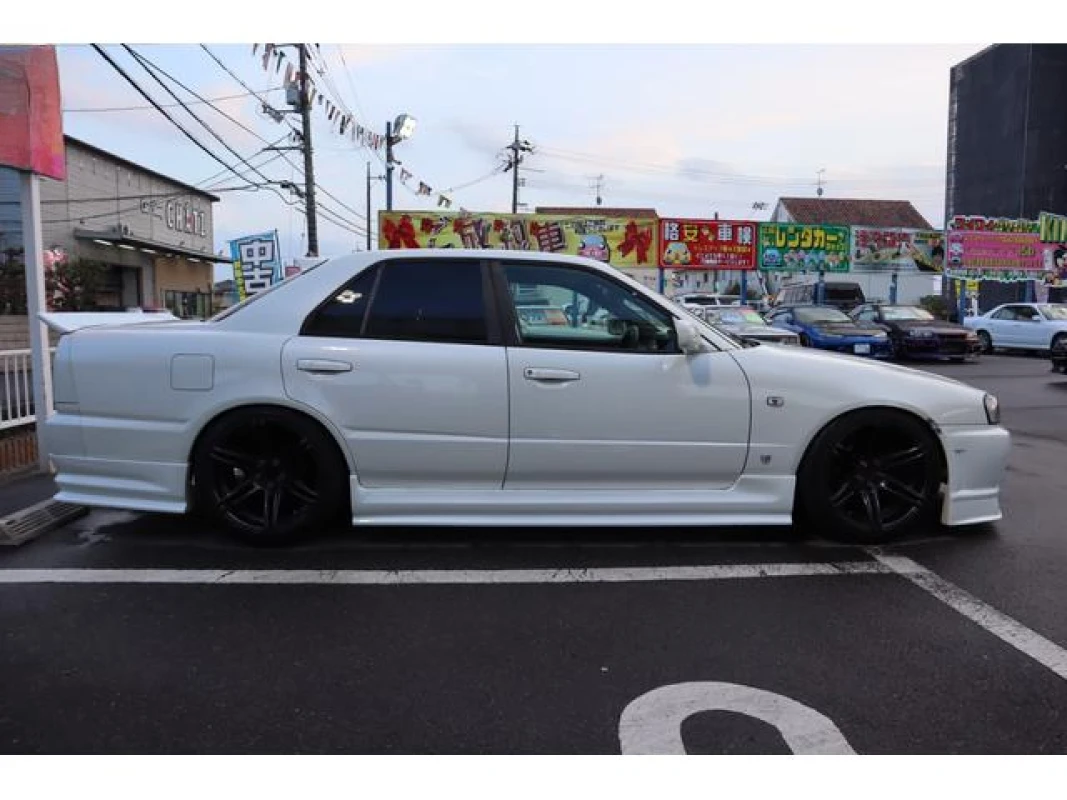 Nissan Nissan Skyline ER34 - View 5