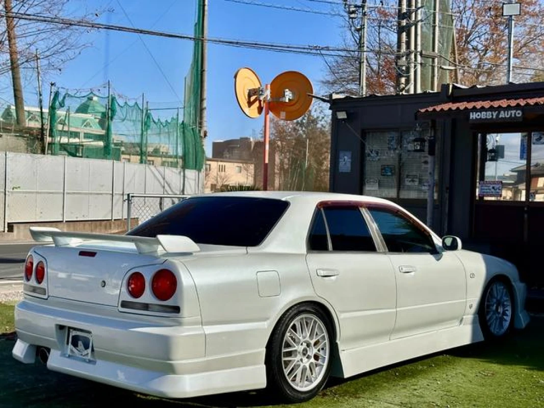 Nissan Skyline 1998 - Thumbnail 6