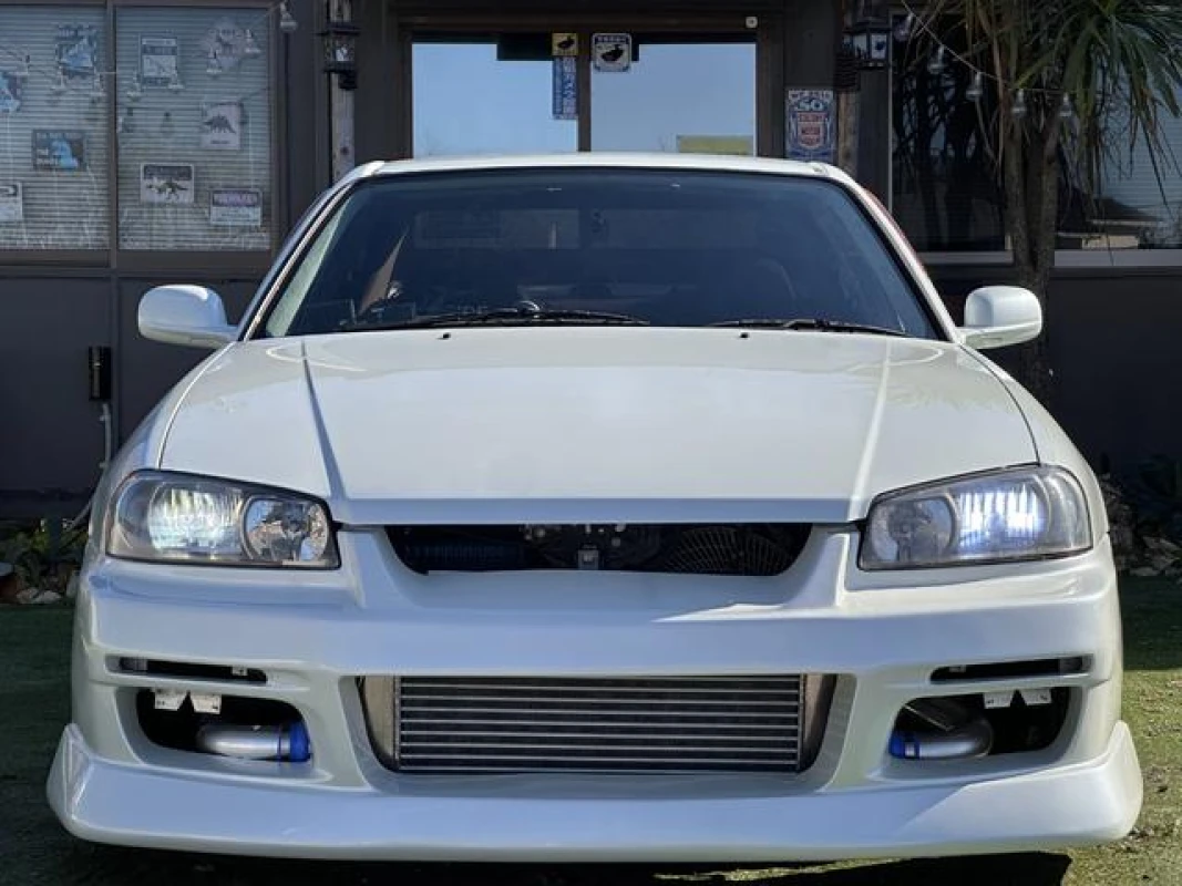 Nissan Skyline 1998 - Thumbnail 10