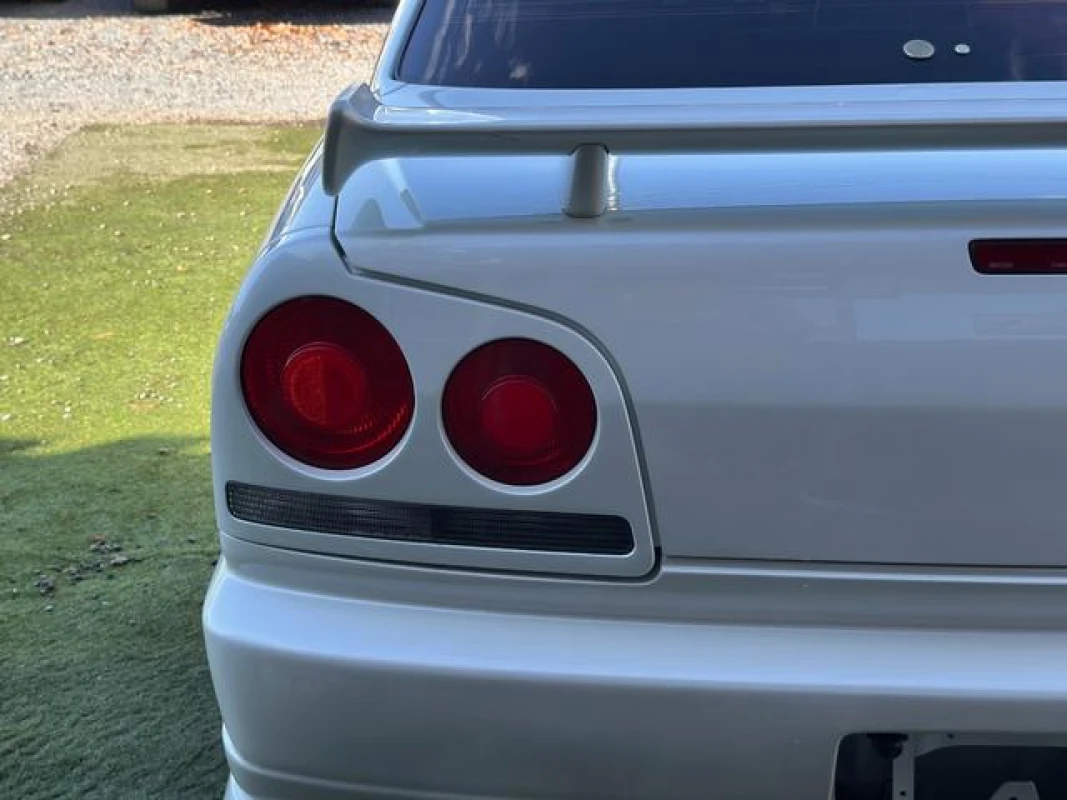 Nissan Skyline 1998 - Thumbnail 14